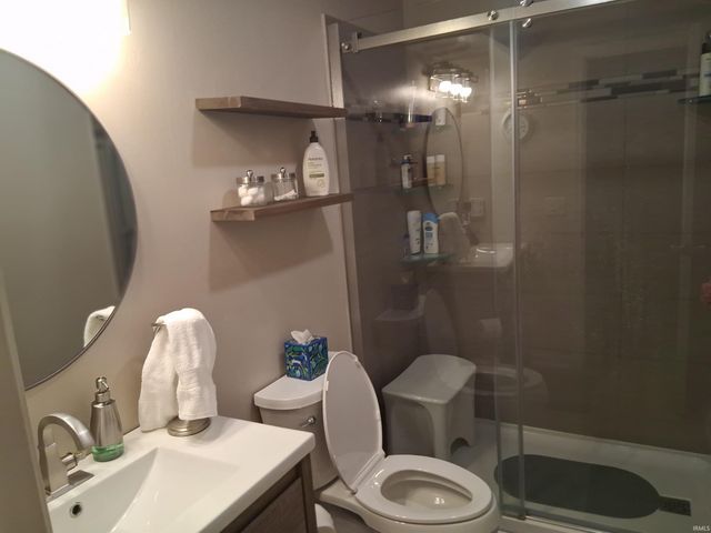 842 Senate Avenue, Evansville, IN 47711