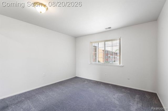 8140 Crestview Drive, Sterling Heights, MI 48312