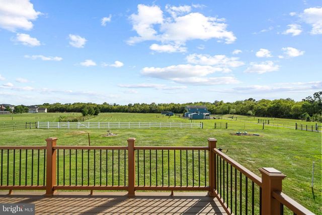 11801 PARKGATE DR, Nokesville, VA 20181