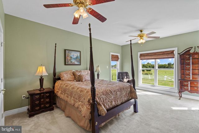 11801 PARKGATE DR, Nokesville, VA 20181