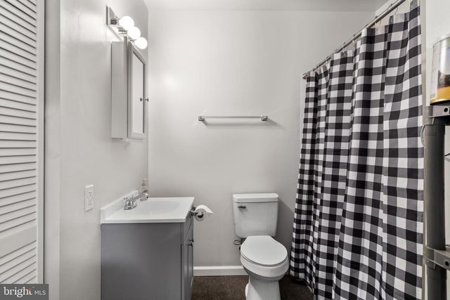 11801 PARKGATE DR, Nokesville, VA 20181