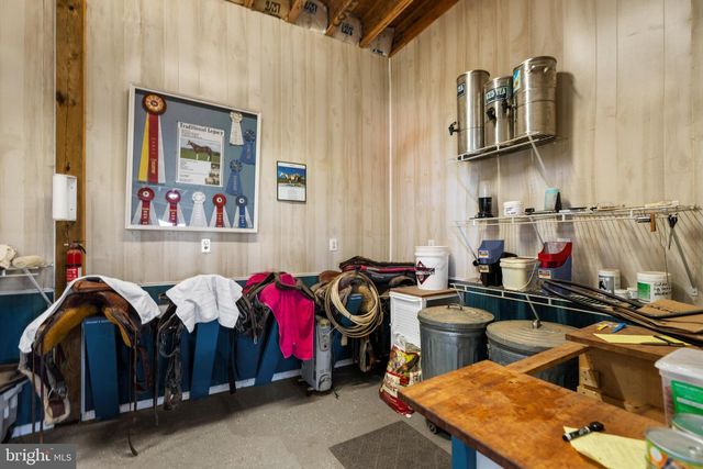 11801 PARKGATE DR, Nokesville, VA 20181