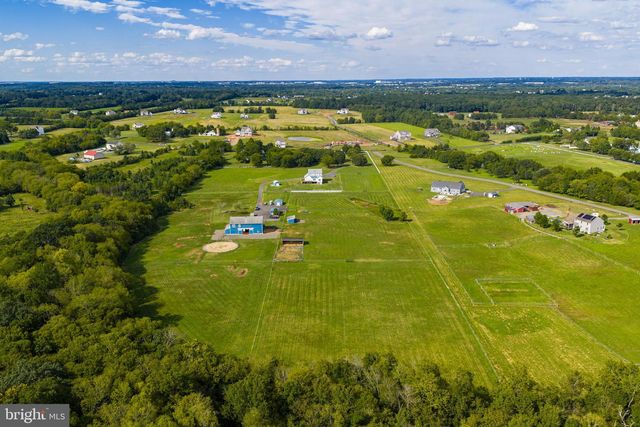 11801 PARKGATE DR, Nokesville, VA 20181