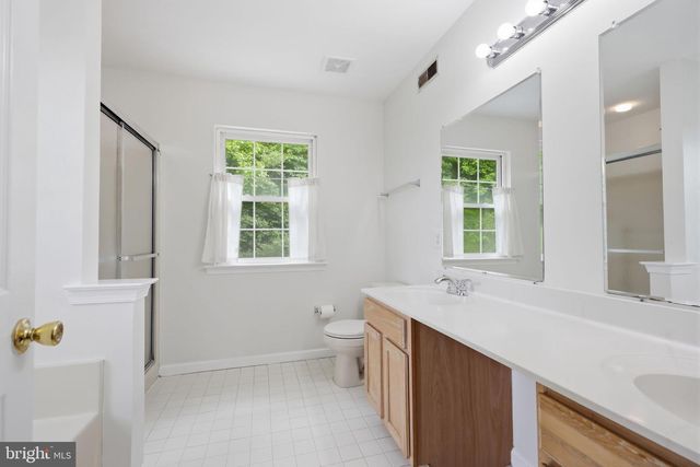 820 WINDRIDGE LN, Downingtown, PA 19335
