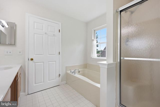 820 WINDRIDGE LN, Downingtown, PA 19335