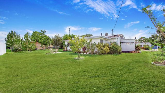 515 YORK Road, Lehigh Acres, FL 33936