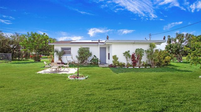 515 YORK Road, Lehigh Acres, FL 33936