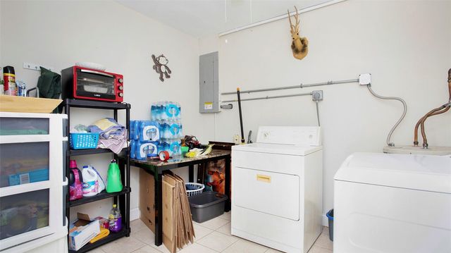 515 YORK Road, Lehigh Acres, FL 33936