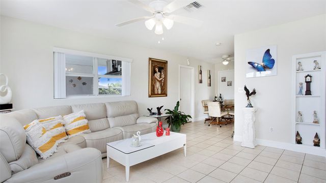 515 YORK Road, Lehigh Acres, FL 33936