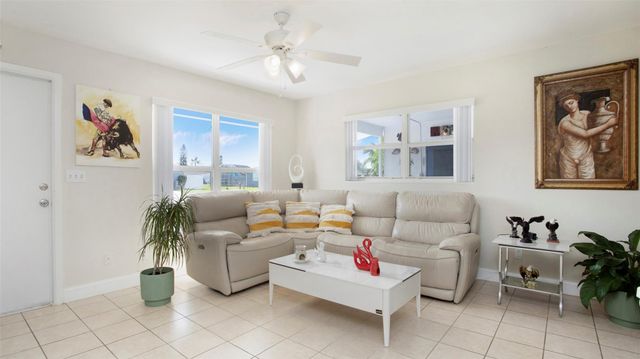 515 YORK Road, Lehigh Acres, FL 33936