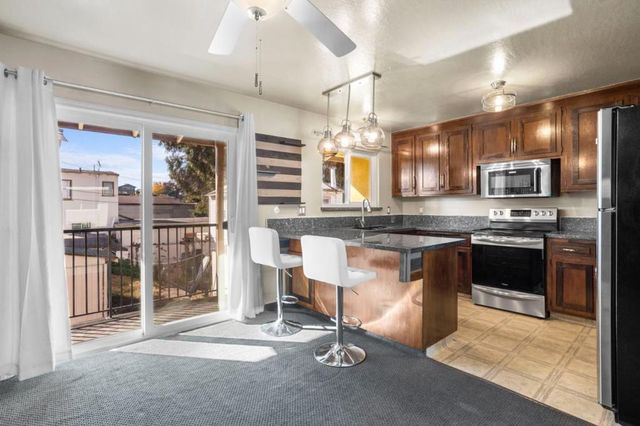 1124 Rex Road, Hayward, CA 94541