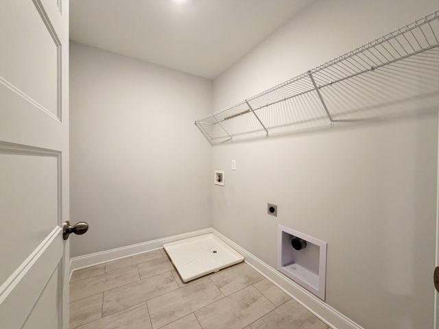 378 Triple Crown Cir, Gallatin, TN 37066