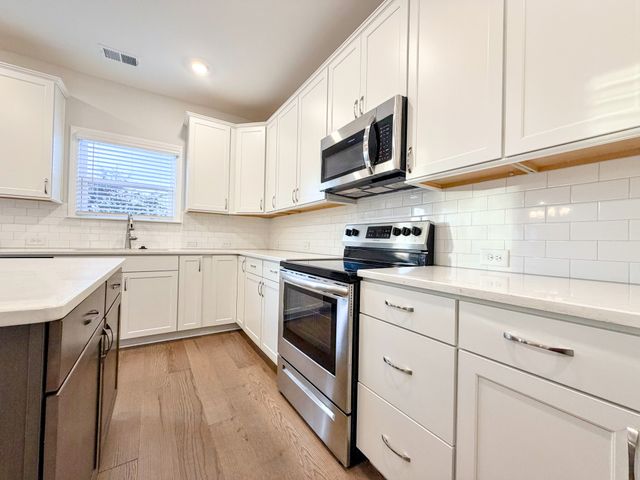 378 Triple Crown Cir, Gallatin, TN 37066