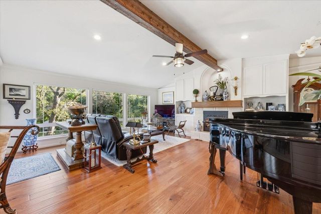 13359 Driftwood Ct., Penn Valley, CA 95946