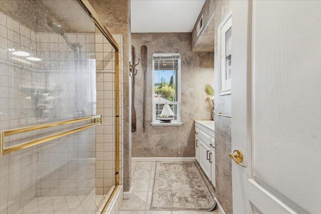 13359 Driftwood Ct., Penn Valley, CA 95946