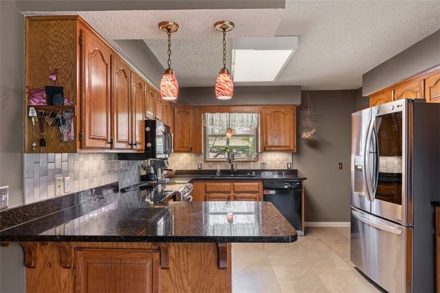 70 Overton Drive, Bella Vista, AR 72714