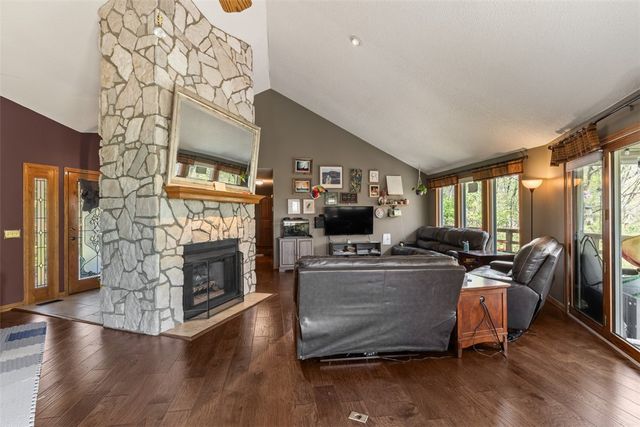 70 Overton Drive, Bella Vista, AR 72714