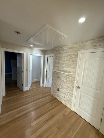 30 Aprils Way, Tewksbury, MA 01876