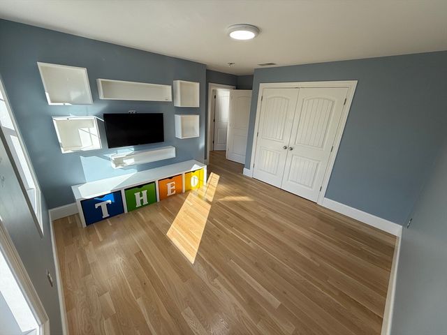 30 Aprils Way, Tewksbury, MA 01876