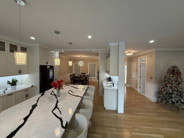 30 Aprils Way, Tewksbury, MA 01876