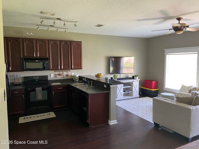 2630 Revolution Street E 102, Melbourne, FL 32935
