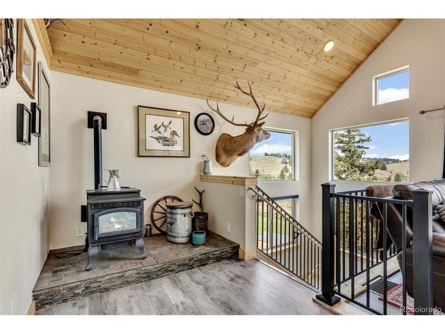 964 Stagestop Rd, Jefferson, CO 80456