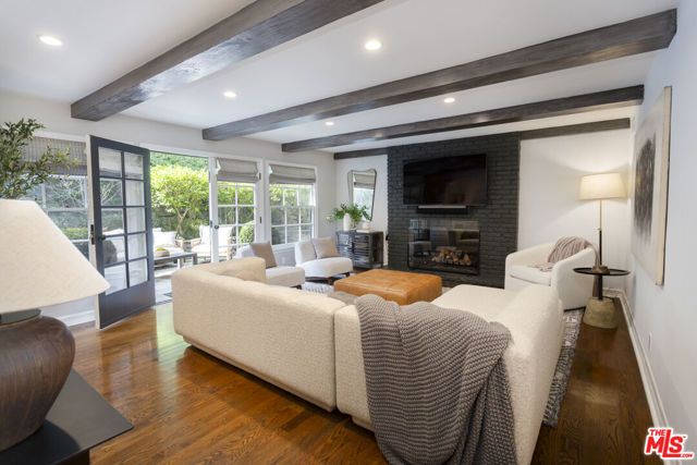 13176 Boca De Canon Lane, Los Angeles, CA 90049