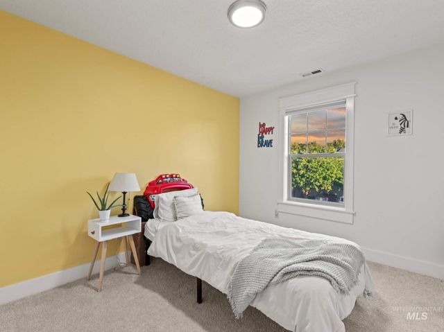 1328 W Cobblefield St., Meridian, ID 83646