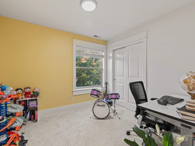 1328 W Cobblefield St., Meridian, ID 83646