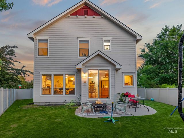 1328 W Cobblefield St., Meridian, ID 83646