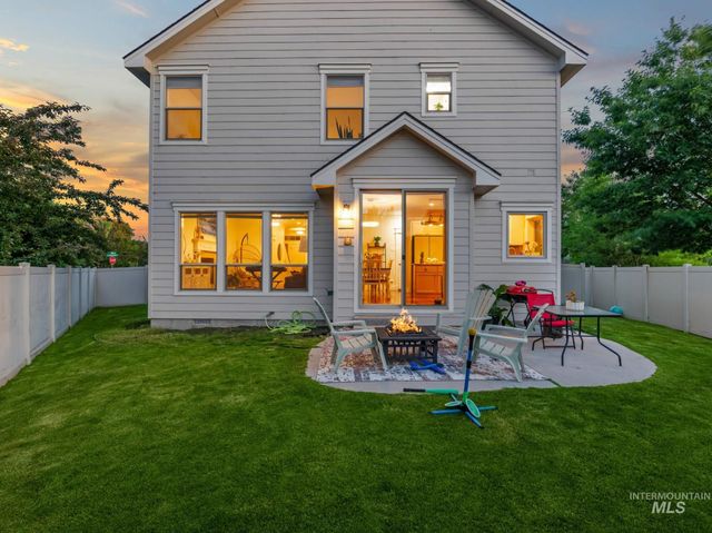 1328 W Cobblefield St., Meridian, ID 83646