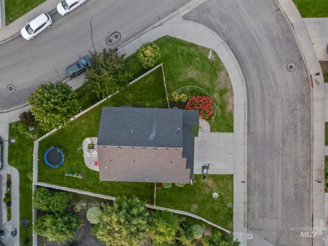 1328 W Cobblefield St., Meridian, ID 83646