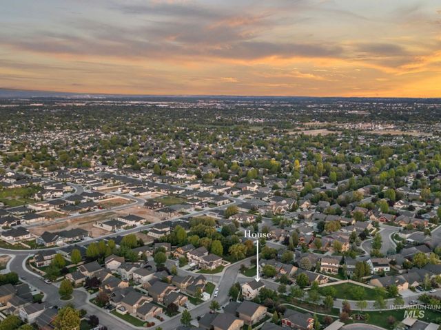 1328 W Cobblefield St., Meridian, ID 83646