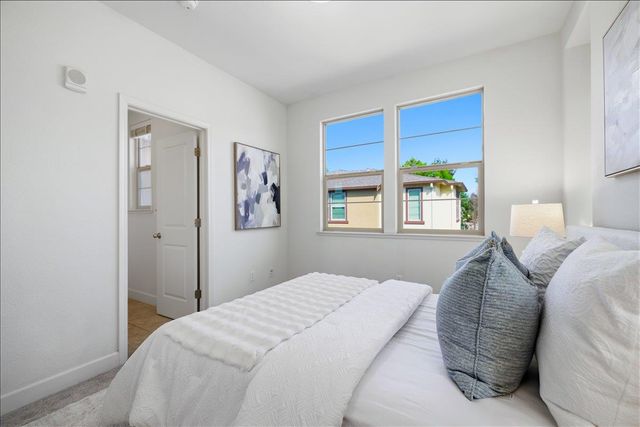 2927 Kaiser Drive, Santa Clara, CA 95051