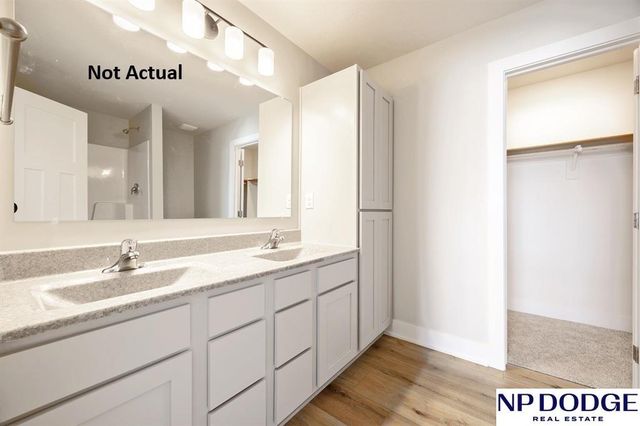 7800 N 50th Street, Lincoln, NE 68514