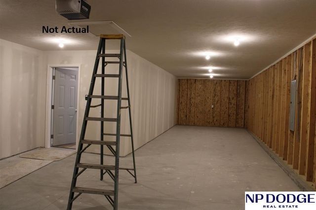 7800 N 50th Street, Lincoln, NE 68514