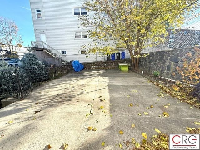 21 Medford St. 1, Malden, MA 02148