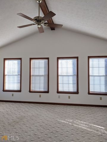 137 Hilo Road, Fayetteville, GA 30215