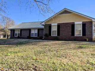 137 Hilo Road, Fayetteville, GA 30215