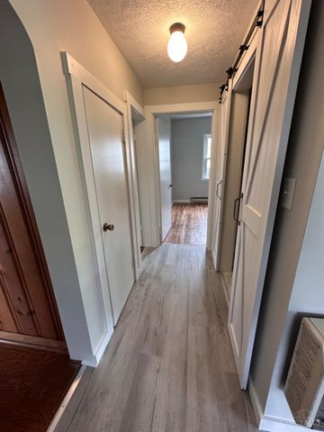 9 Sugar Street, Sinking Spring, OH 45172