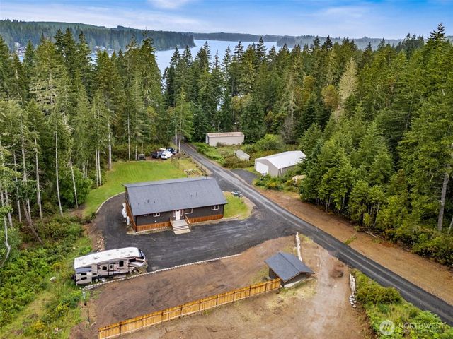 4311 E Mason Lake Dr W, Grapeview, WA 98546