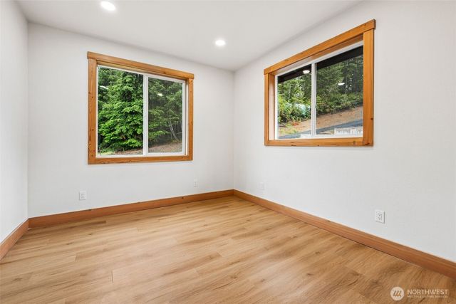 4311 E Mason Lake Dr W, Grapeview, WA 98546