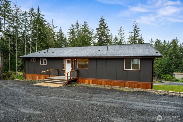 4311 E Mason Lake Dr W, Grapeview, WA 98546