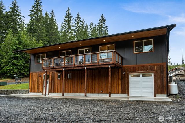 4311 E Mason Lake Dr W, Grapeview, WA 98546