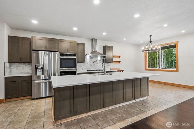 4311 E Mason Lake Dr W, Grapeview, WA 98546