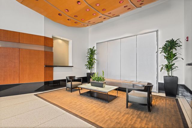 512 N McClurg Court 1410, Chicago, IL 60611