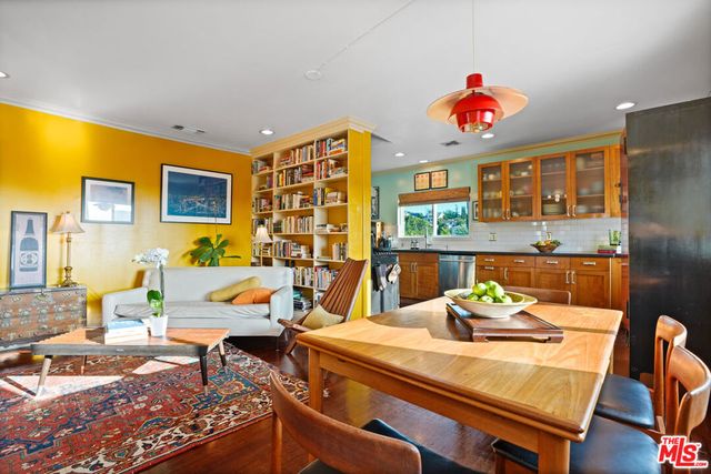 1326 Laveta Terrace, Los Angeles, CA 90026