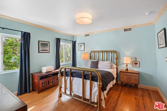 1326 Laveta Terrace, Los Angeles, CA 90026