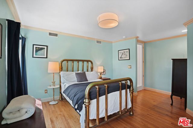 1326 Laveta Terrace, Los Angeles, CA 90026