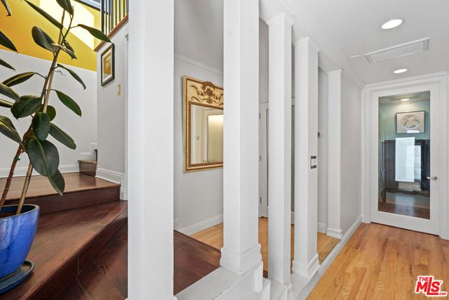1326 Laveta Terrace, Los Angeles, CA 90026